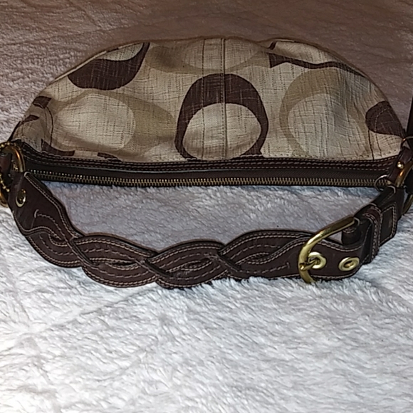 Coach purse - Picture 3 of 8